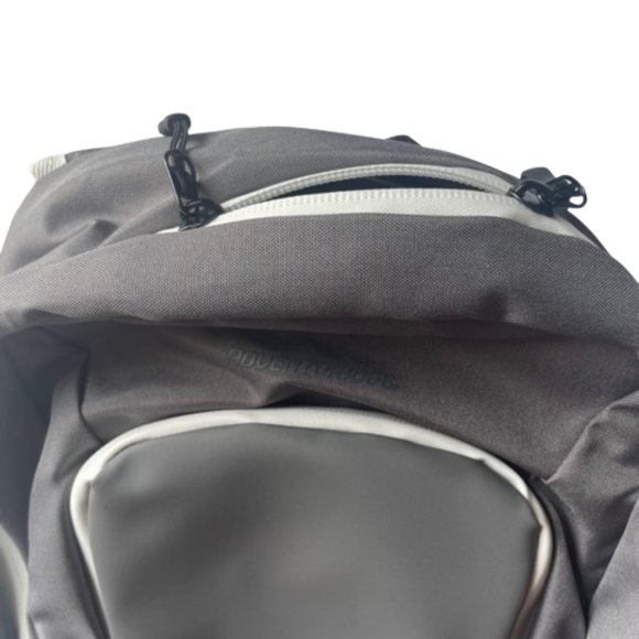 2L Hydration Backpack Gray Removable Water Bladder, Pockets Adjustable Straps - Picture 12 of 15